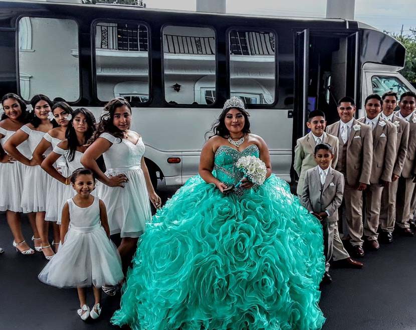 Limosuines service Orland Park Il Quinceanera